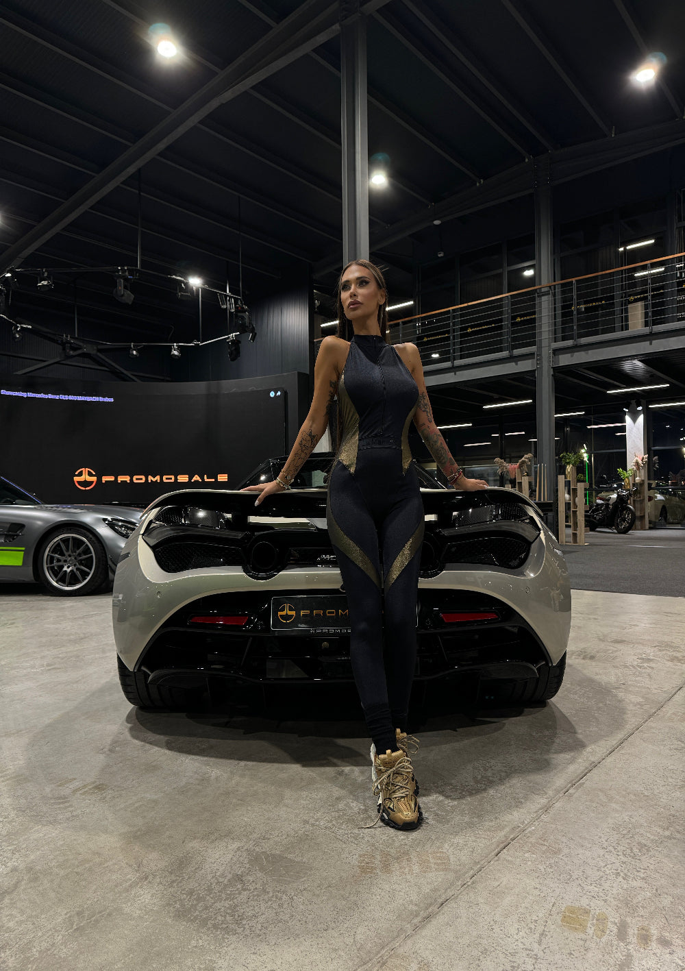 Цял екип TIMELESS DARING